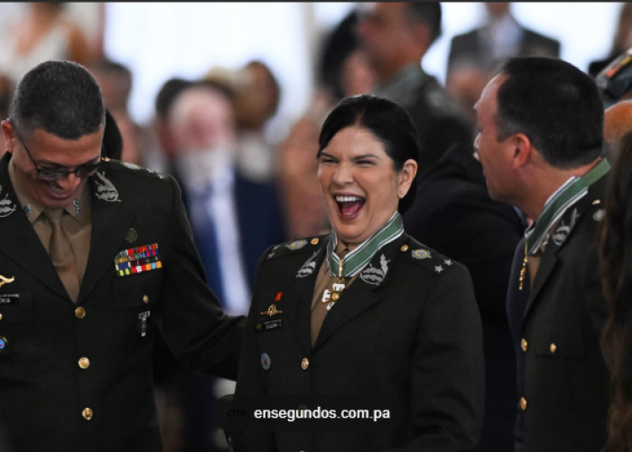 Braço Forte, Mão Amiga: Cláudia Cacho é a primeira mulher general do Exército brasileiro - por Adriana Vasconcelos